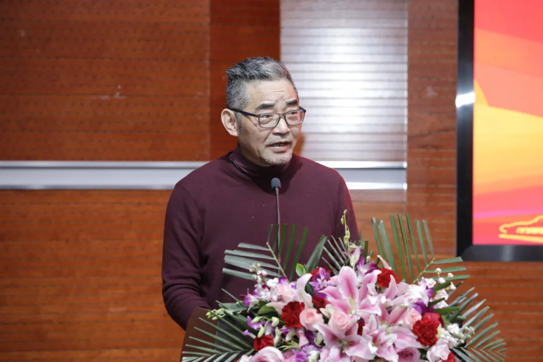 21著名作家、永利官网  苏童教授.jpg